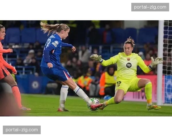 赛事述评:切尔西女足实现女足欧冠三连冠,王朝地位稳固 赛事述评:切尔西女足实现女足欧冠三连冠,王朝地位稳固